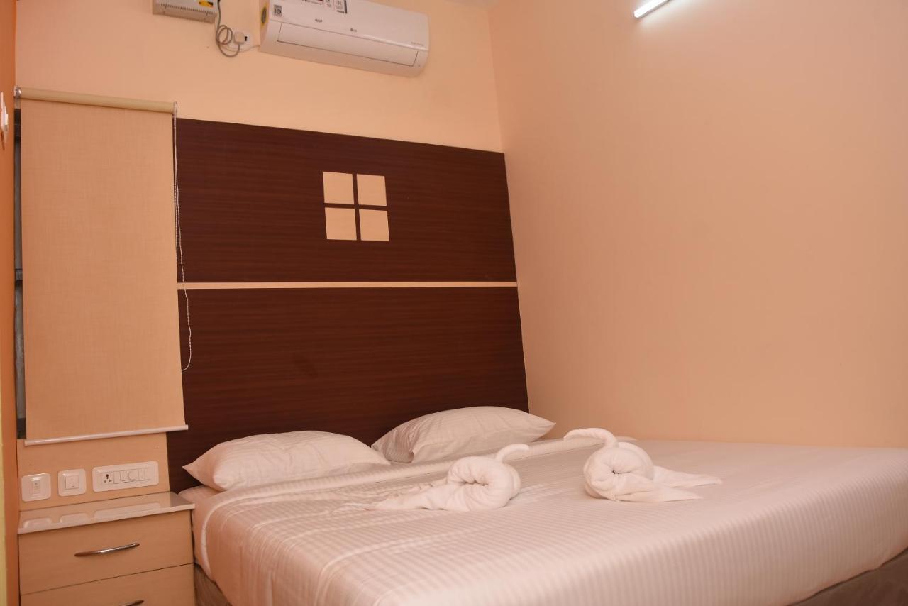 Murali'S Kudil Mayiladuthurai Extérieur photo